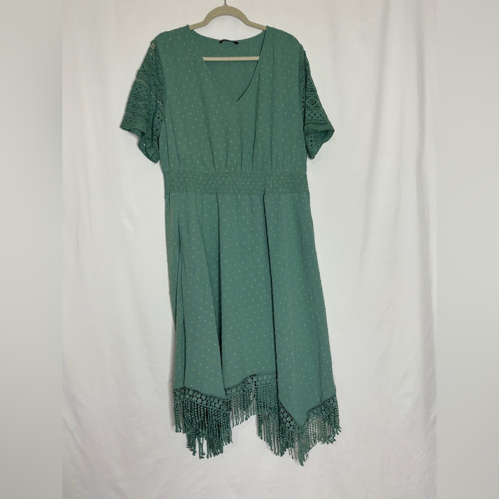 BloomChic Asymmetrical Green Dress with Lace Fringe Hem